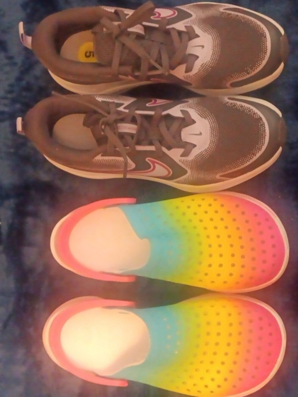 Nike Kids Gray Athletic Sneakers with Rainbow Water Clogs